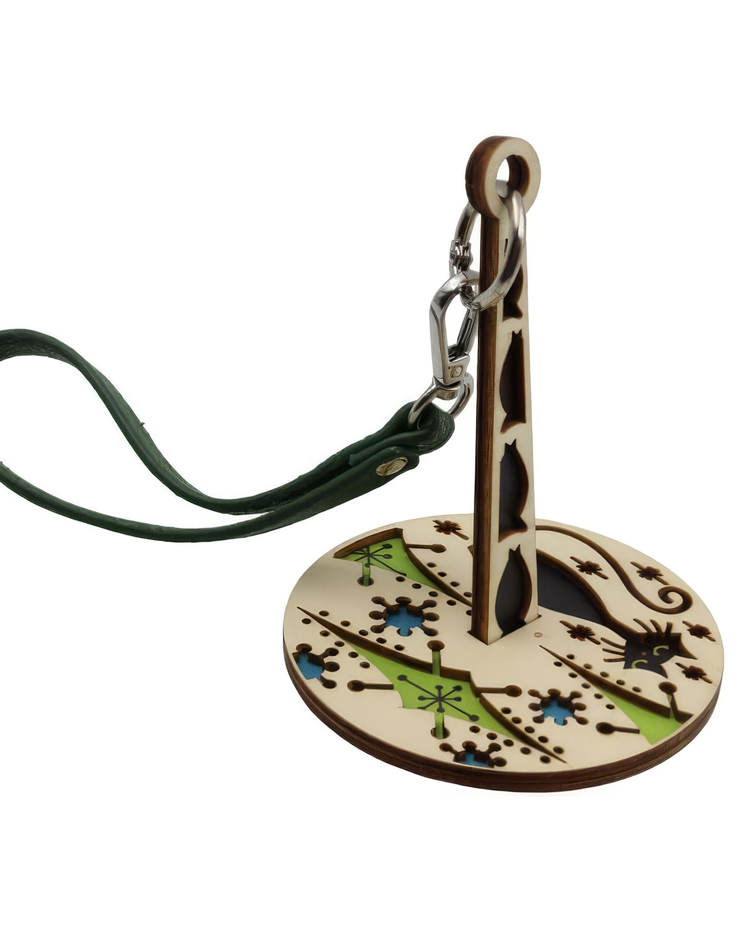 wrist wooden yarn holder green