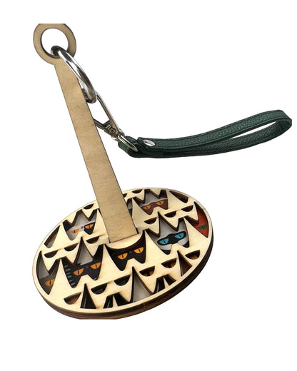 Wrist Yarn Holder - Cat Face