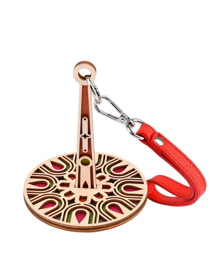 wooden wrist yarn holder 